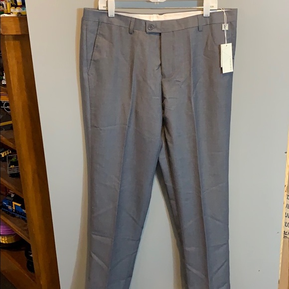 Brand new pair of dress pants size36x34 - Picture 1 of 3